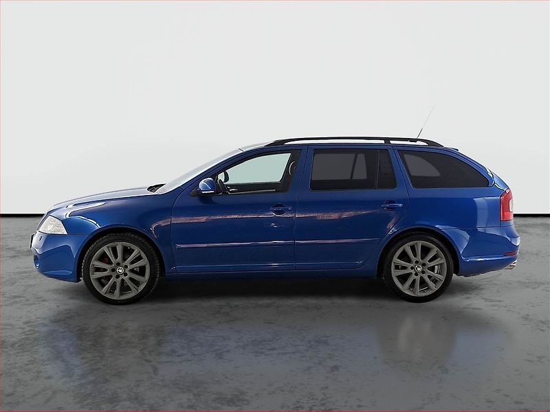 Škoda Octavia (2008) RS 2.0 TDI, Navi, Xenony - fotka 3 z 19