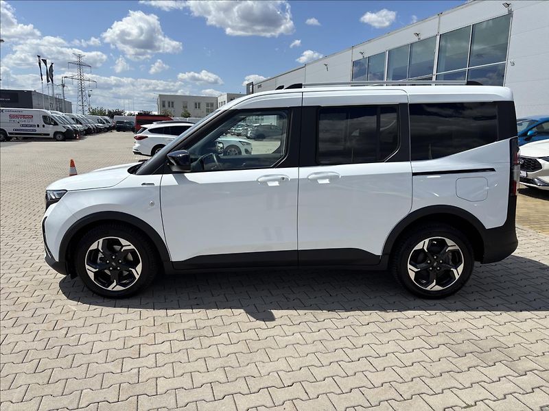 Ford Tourneo Courier 1,0 EcoBoost 91 kW Active AUT - fotka 2 z 44