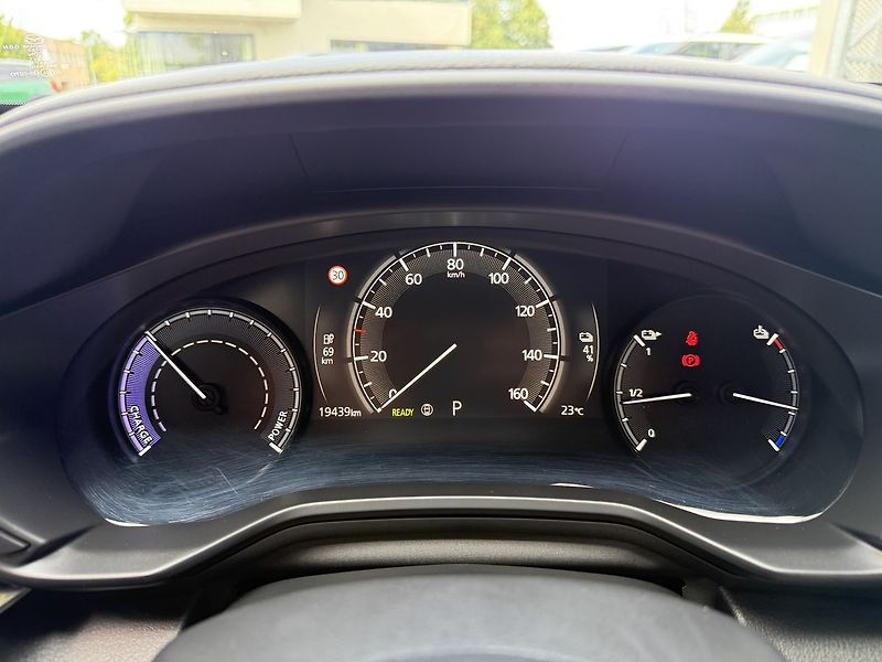 Mazda MX-30 e-Skyactive BOSE / 360° kamera - fotka 16 z 37