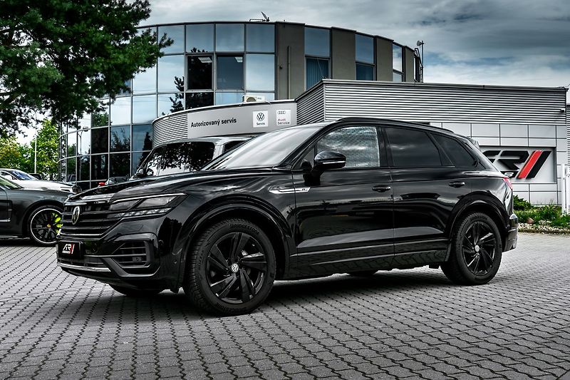 Volkswagen Touareg 210kW Rline Vzduch Masáže HuD - fotka 24 z 24