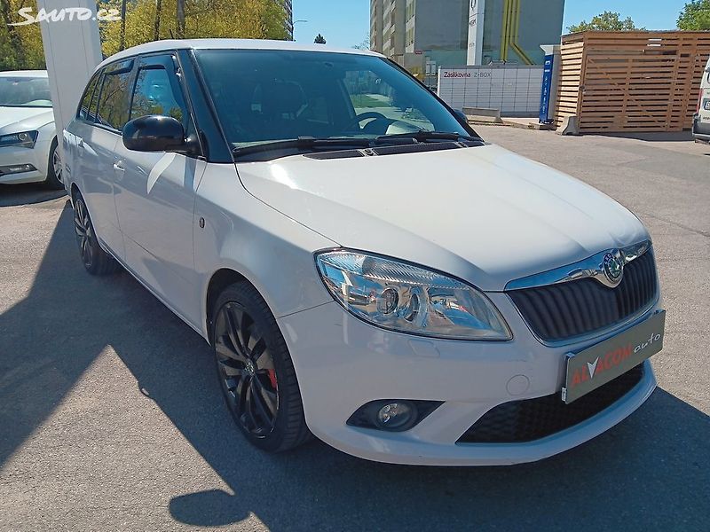 Škoda Fabia 1.4 TSI 132kW RS - fotka 3 z 28