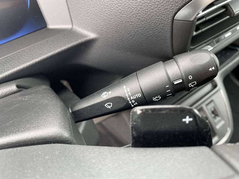 Toyota ProAce Verso 2.0 8AT L2 VIP 7S ODBĚR 3/2026 - fotka 21 z 30
