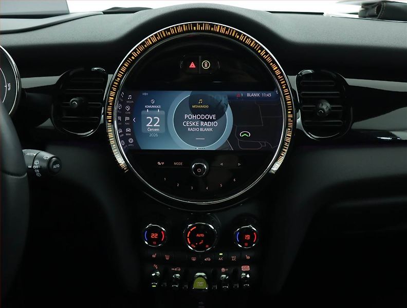 Mini Ostatní (2023) Cooper SE 32 kWh, SoH 100% - fotka 12 z 18