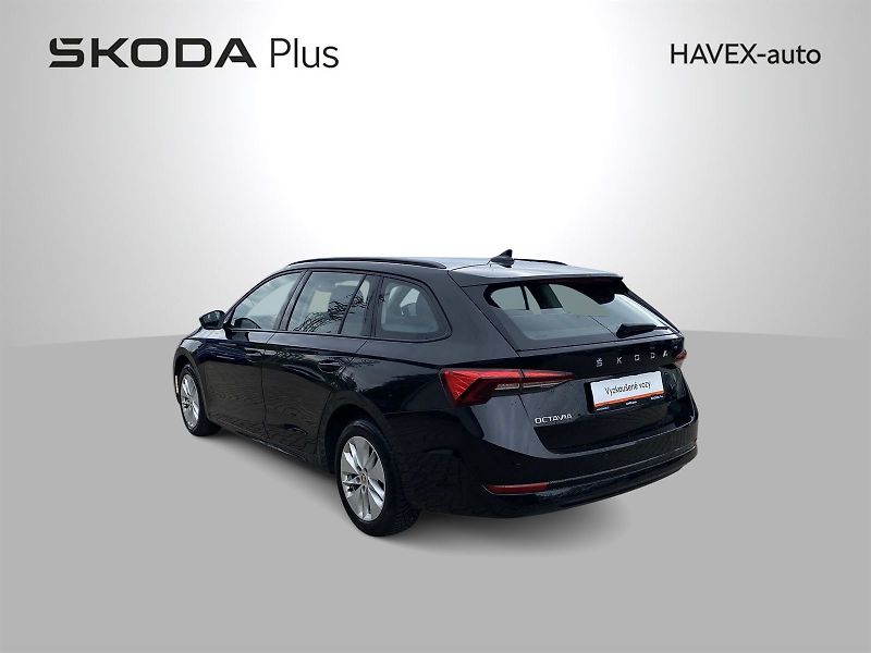 Škoda Octavia (2023) Combi 2.0 TDI DSG Ambition - fotka 28 z 30