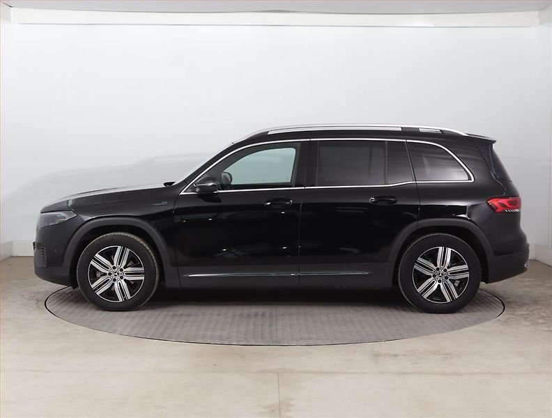Mercedes-Benz EQB (2022) 250, SoH 98% - fotka 3 z 23