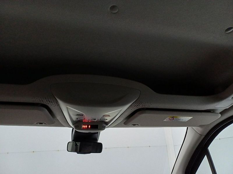 Citroën Berlingo PLUS PROFI Petrol 110k Manual - fotka 37 z 40