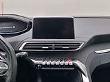 Peugeot 3008 (2018) 1.2 PT, Allure, navi, kamera - náhled 12