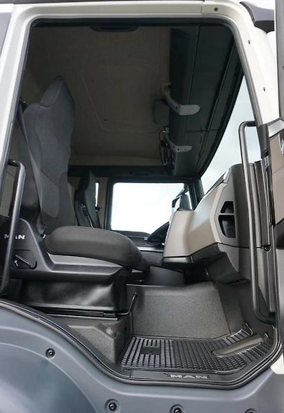 MAN TGS (2020) 26.360 6x2 chlaďák EURO 6 - fotka 10 z 18