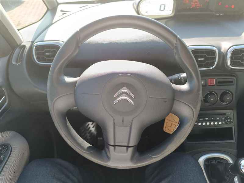Citroën C3 Picasso 1,6 VTi - fotka 13 z 15