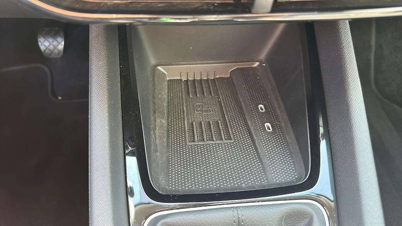 Škoda Octavia Combi Selection 1,5TSI 85kW MT - fotka 16 z 28