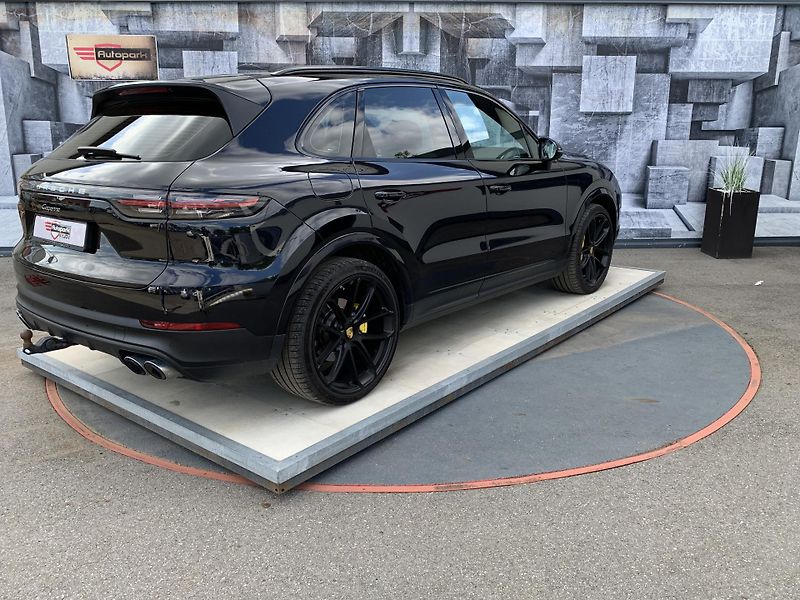 Porsche Cayenne (2019) 3.0i, 250KW, VZDUCH, ZÁRUKA - fotka 6 z 25