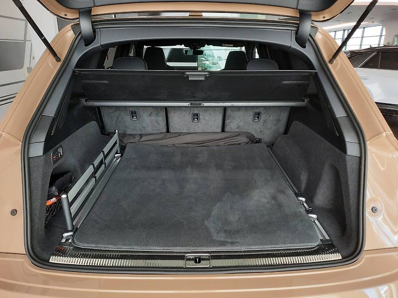 Audi Q7 (2024) 50 TDI quattro (210kW/285k) Ti - fotka 26 z 29