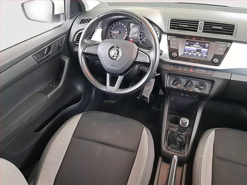 Škoda Fabia (2018) Ambition 1.4 TDI, Serv.kniha - fotka 7 z 16