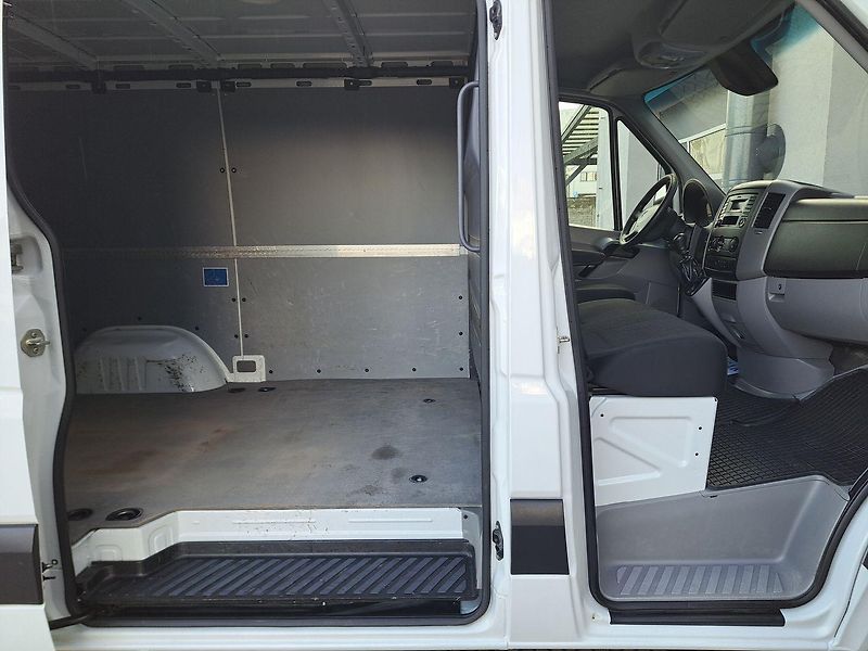Mercedes-Benz Sprinter (2018) 211 CDI - fotka 24 z 26