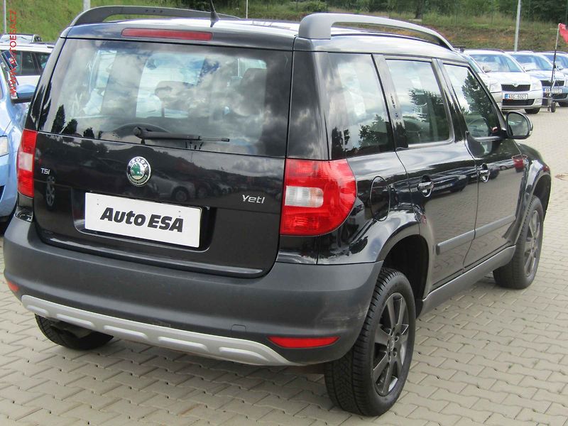 Škoda Yeti (2011) 1.4i, AC, výhřev sed. - fotka 4 z 15