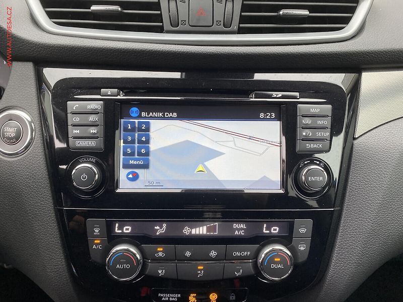 Nissan Qashqai (2017) 1.6 DiG-T, Tekna, LED, kůže - fotka 18 z 20
