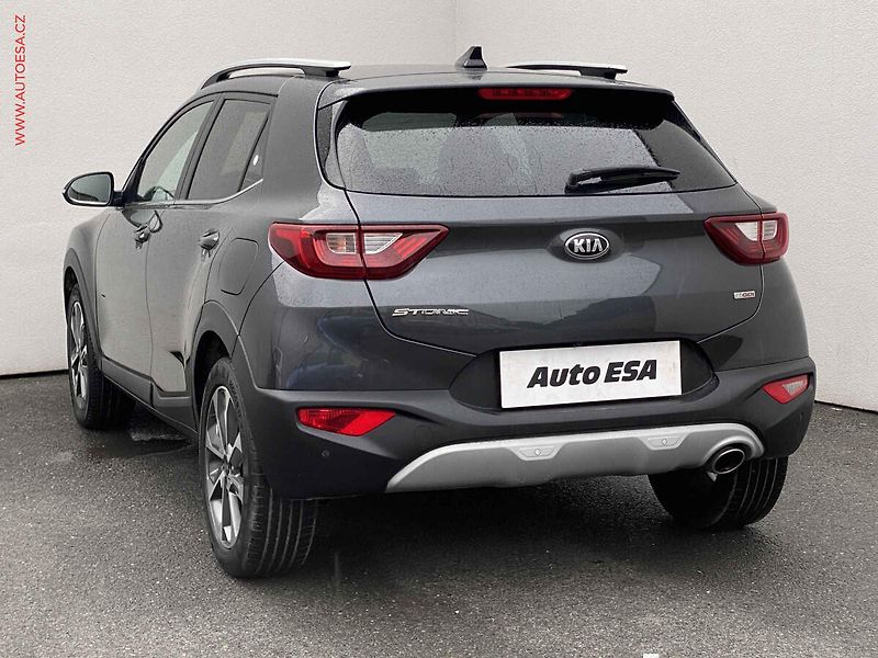 Kia Stonic (2019) 1.0 T-GDi, Navi, kamera, kůže - fotka 6 z 15