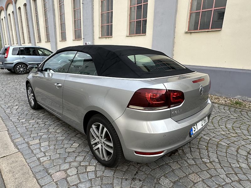 Volkswagen Golf Cabrio 1,4 TSI - fotka 6 z 27