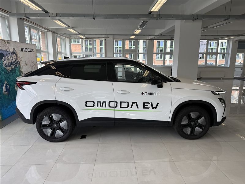Omoda 5 0,0   EV Premium - fotka 2 z 12