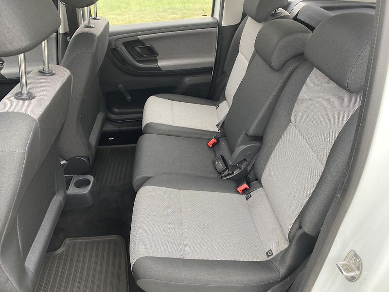 Škoda Roomster (2015) - fotka 10 z 15