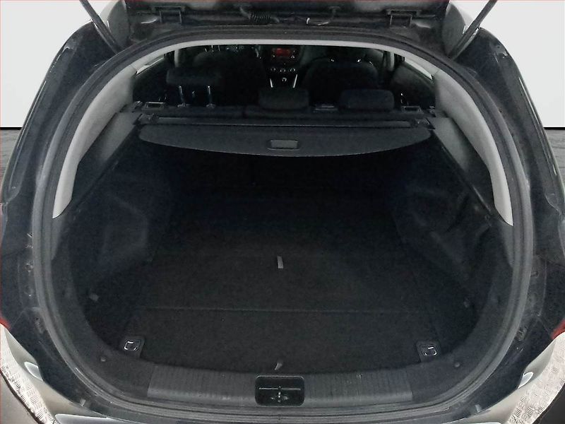 Kia Ceed (2016) 1.6 CRDi, Serv.kniha, Tempomat - fotka 14 z 20