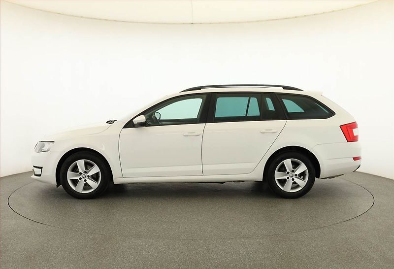 Škoda Octavia (2014) 1.6 TDI, 4X4, Tempomat - fotka 3 z 17