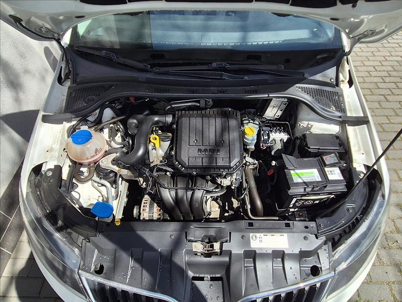 Škoda Fabia 1,0 i III 55Kw Klima,ESP - fotka 25 z 26