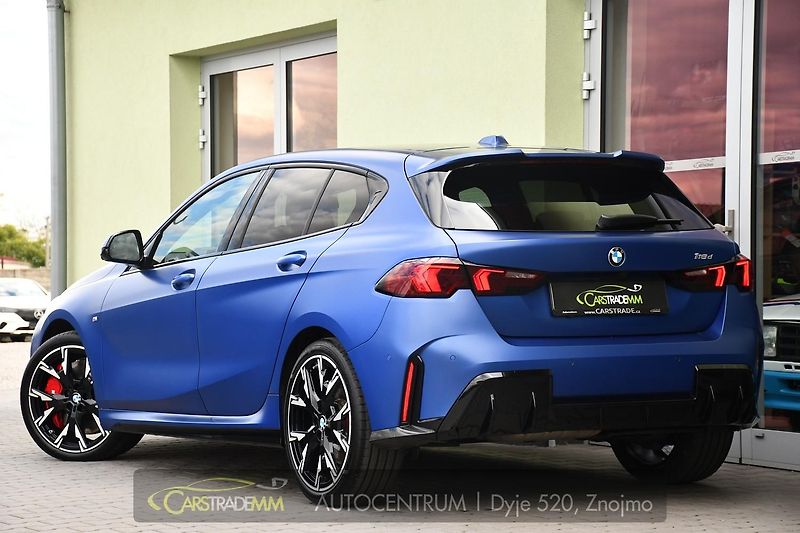 BMW Řada 1 118d M-SPORT 1M ČR HUD  - fotka 3 z 54