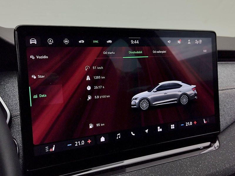 Škoda Octavia (2025) Top Selection 1,5 Tsi 110 Kw D - fotka 15 z 36