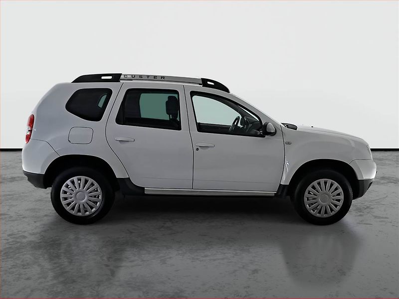 Dacia Duster (2015) 1.6 SCe, 4X4, Tempomat - fotka 6 z 17