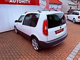 Škoda Roomster 1.2 TSi Scout, Pano, Serviska - náhled 8