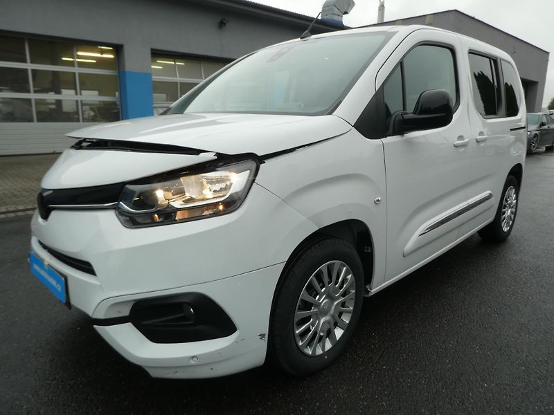 Toyota ProAce City VERSO 1,5D závěs - fotka 1 z 15