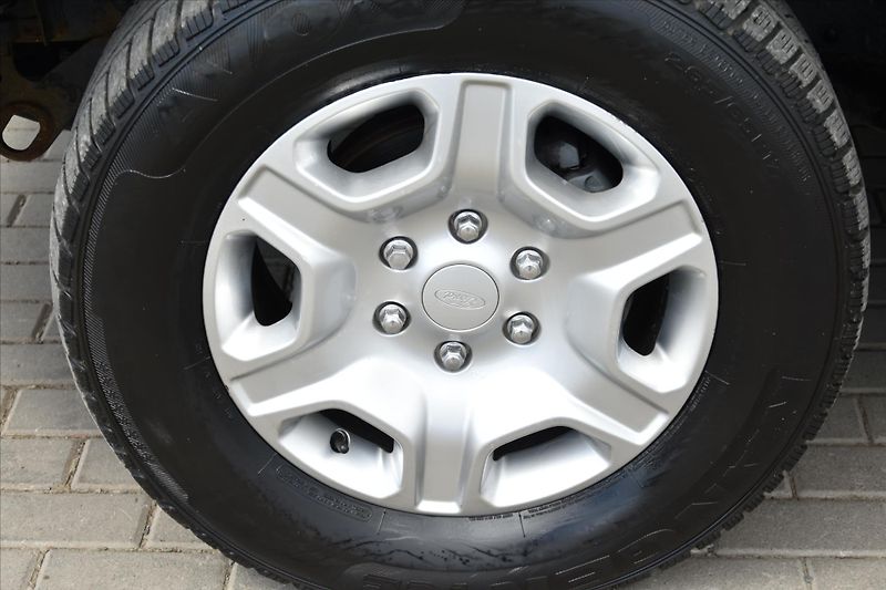 Ford Ranger 3.2 TDCI 4x4 A/T LIMITED - fotka 9 z 32
