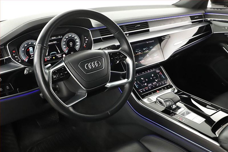 Audi A8 (2021) 60 TFSI - fotka 24 z 30