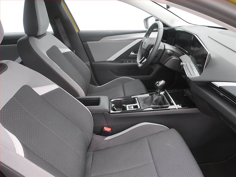 Opel Astra (2023) 1.2 Turbo, Serv.kniha - fotka 7 z 17