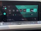 Volkswagen Golf (2022) 2.0 TDi, Life, DSG, LED - náhled 16
