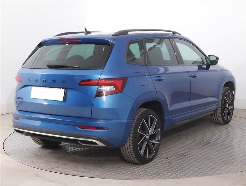Škoda Karoq (2022) Sportline 1.5 TSI - fotka 5 z 18