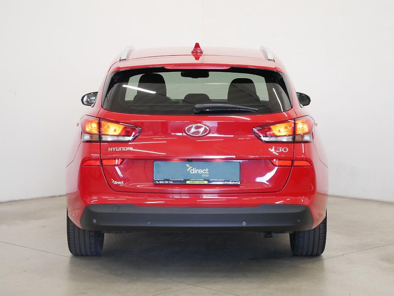 Hyundai i30 - fotka 6 z 24