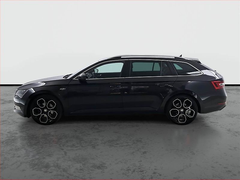 Škoda Superb (2017) Laurin&Klement 2.0 TDI, Kůže - fotka 3 z 19