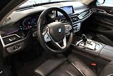 BMW Řada 7 740d xDrive Masáž/NezTop/360°/ - náhled 13