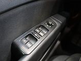 Škoda Superb (2013) 2.0 TDI, Tempomat - náhled 11