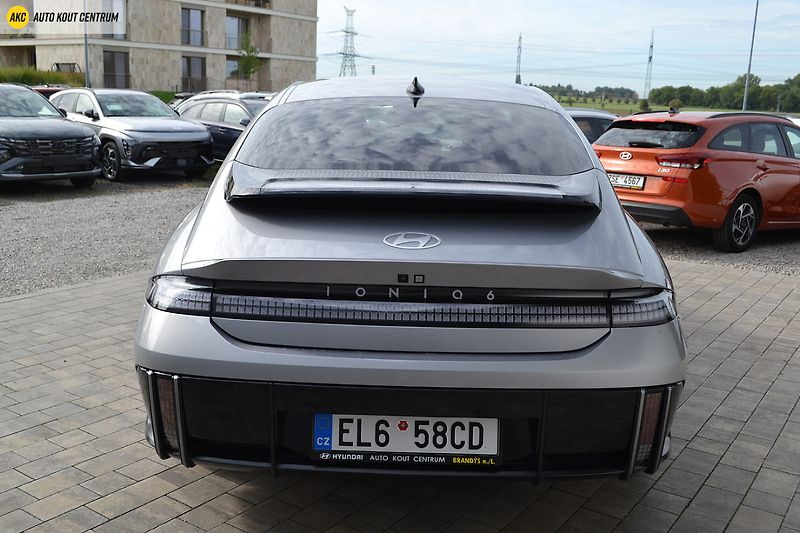 Hyundai Ioniq 6 239KW 4x4 POWER 77kWh STYLE PR - fotka 4 z 74
