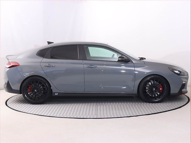Hyundai i30 (2019) N-Line N Performance - fotka 6 z 22