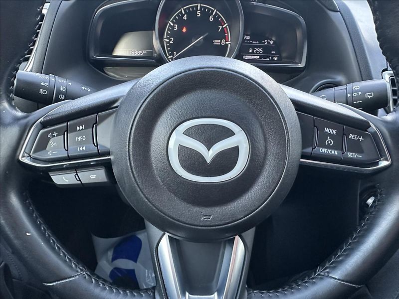 Mazda 3 2,0 EXCLUSIVE G120 - fotka 19 z 26