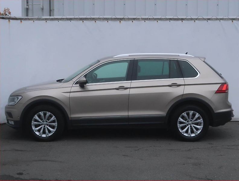 Volkswagen Tiguan (2016) Comfortline 2.0 TDI, Automat - fotka 3 z 21