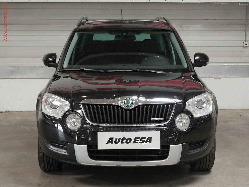 Škoda Yeti (2013) 1.6 TDi, xenon, autoAC - fotka 2 z 21