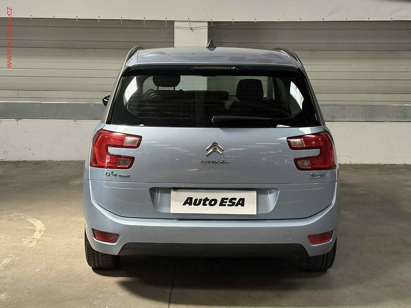 Citroën C4 Picasso (2016) 2.0 HDI 7míst, Navi, panorama - fotka 5 z 21