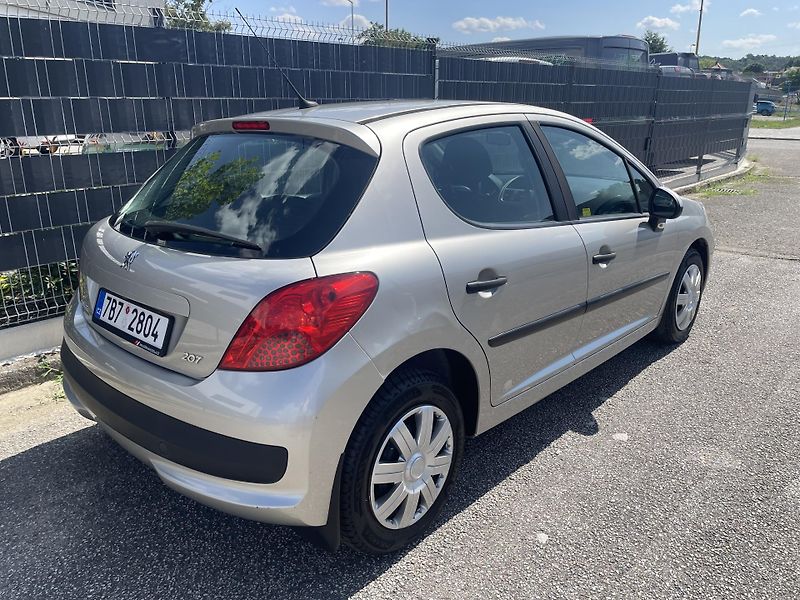 Peugeot 207 (2007) 1.4i - 67.000 km - ČR - fotka 4 z 18