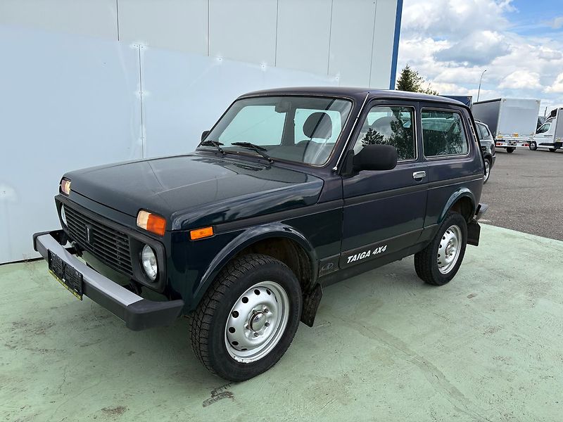 Lada Niva 1.7, 61kW, 4x4, Tažné - fotka 3 z 13