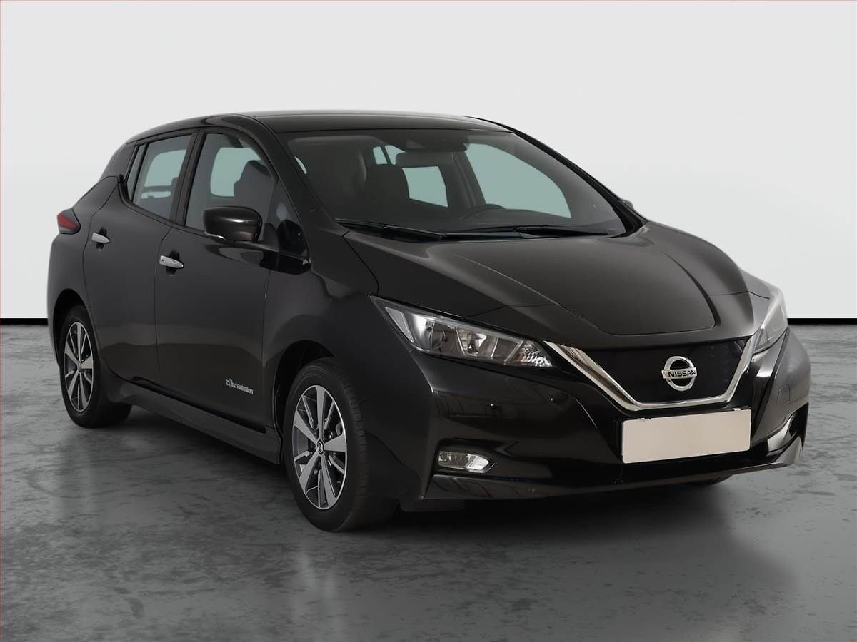 Nissan Leaf 40 kWh, SoH 90%, Automat